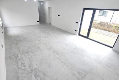 Casă cu 4 camere cu Teren 420 Mp în Bercu Roșu - 16
