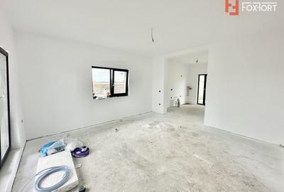 Casa individuala cu 4 camere - Toate utilitatile + Asfalt - Mosnita Noua - 3