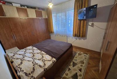 Re?i?a, apartament 4 camere, 100 mp, etaj 2, zona Micro II - 11