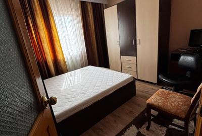 Apartament cu 2 camere decomandat în C5 - 5