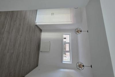 Apartament cu 3 camere decomandat în Central - 1