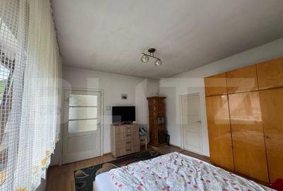 Casa de vanzare, cu 3 camere, 120 mp, 1080 mp teren, zona Si - 4