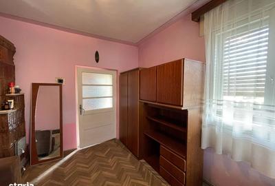 Casă cu 5 camere cu Canalizare în Brănești - 11