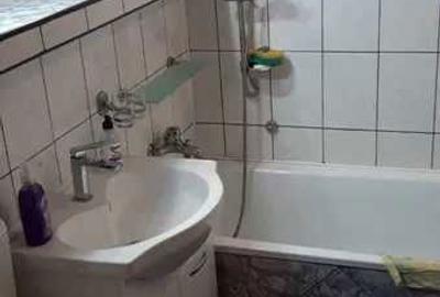 Apartament cu 3 camere în Hârșova - 5
