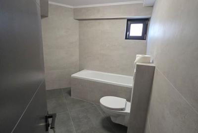 Apartament cu 3 camere decomandat în Central - 2
