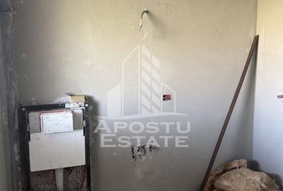 Casă cu 5 camere cu Canalizare în Ghiroda