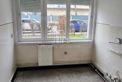 Apartament 3 Camere De Vanzare, Str Victor Babes, Zona Cornisa - 9