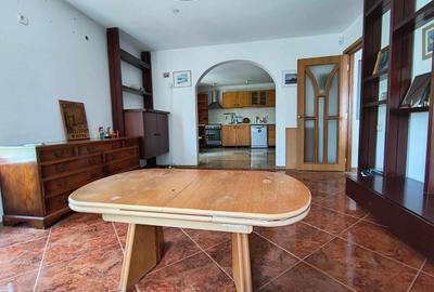 Casă cu 4 camere cu Teren 790 Mp în Corbeanca - 3