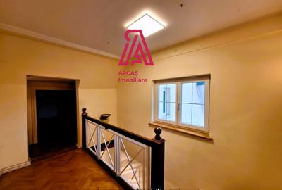 Casa de vanzare 6 camere Parcul Sub Arini! - 20