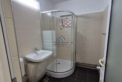 Spațiu comercial, de 45 mp, în Calea București - 6
