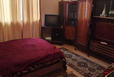 Casă cu 3 camere cu Teren 72 Mp în Central - 2