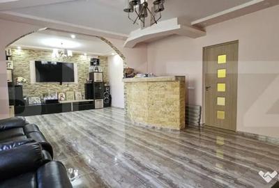 Casă cu 5 camere cu Teren 1300 Mp în Valea - 8