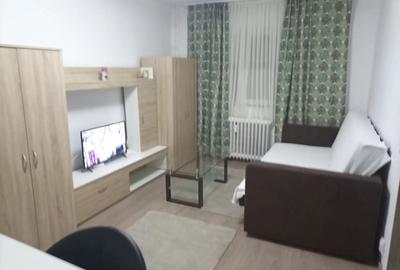 Inchiriez apartament cu o camera - 1