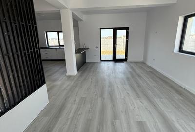 Casa individuala cu 4 camere. An 2025. Comision 0 - 15