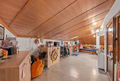 Casa / Vila cu 6 camere de vanzare - Oraselul Copiilor - 30