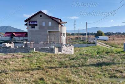 Casă în Central - 1