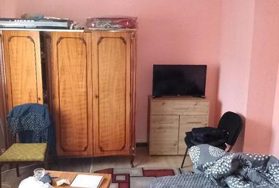 Casă cu Teren 294 Mp în Lumina