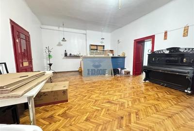 Apartament cu 4 camere 2 bai si balcon in zona Ultracentrala - 17