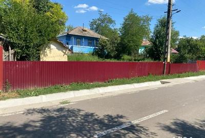 Casă cu 2 camere cu Teren 2200 Mp în Mânjești - 3