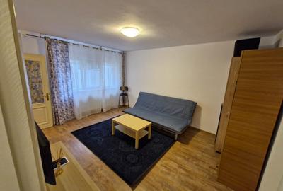 Garsoniera la parter-Bd Garii de Est - 2