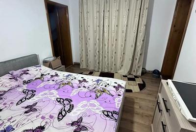 Inchiriez casa - 2