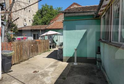 Apartamet cu 3 camere la casa, 2 proprietari in curte - 2