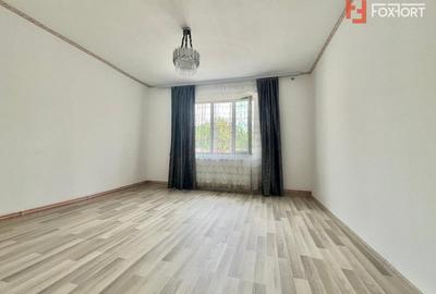 Casa Individuala de vanzare cu 3 camere si teren de 486 mp, zona Plopi, Ghiroda Casa Individuala de vanzare cu 3 camere si teren de 486 mp, zona Plopi, Ghiroda - 2