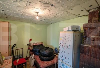 Casă cu 4 camere cu Teren 1100 Mp în Central