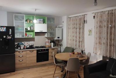 Apartament cu 3 camere decomandat în Central - 2