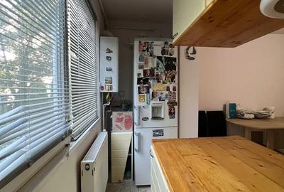 Apartament 3 camere 52 mp zona ?agului, etaj 1 4 - 5
