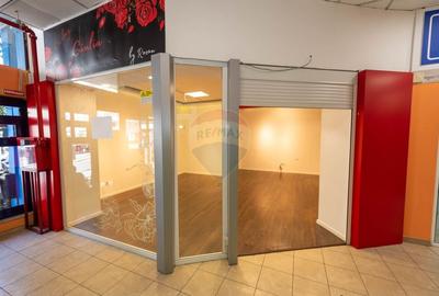 Spatiu comercial de inchiriat 33 mp Domino Plaza Bulevardul Lacul Tei - 2
