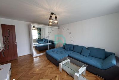 Apartament cu 3 camere în Central - 1