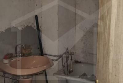 Casa renovabila , teren 726 mp, Juc Herghelie - 13