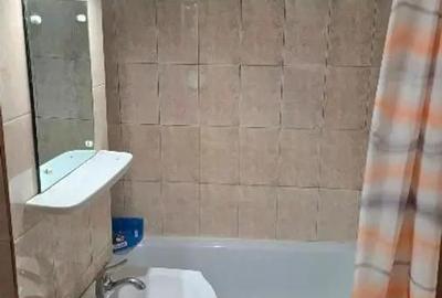 Garsonieră decomandată în Central - 2