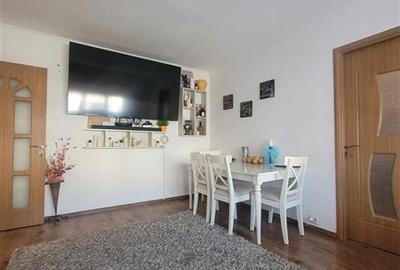 Apartament cu 3 camere semidecomandat, mobilat în Tomis Nord - 2
