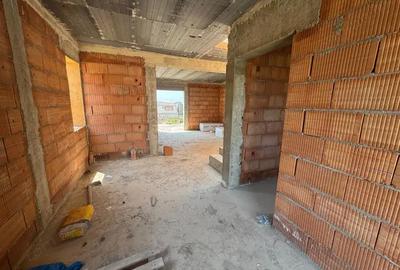 Casă cu 4 camere în Favorit - 8