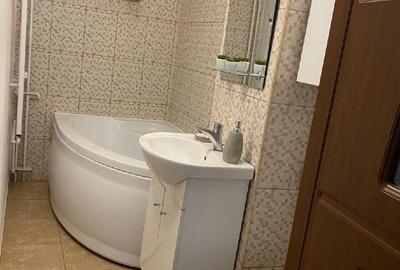 Apartament de camere de vanzare - 3