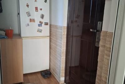 Apartament cu 2 camere semidecomandat în Micro 38 - 4