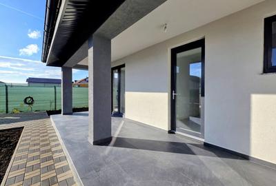 Casa la cheie langa Dealul Lempes – Parter, 523 mp teren, Sanpetru - 1