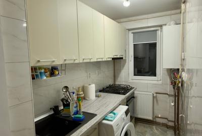 Apartament cu 3 camere semidecomandat, mobilat în Lujerului - 9