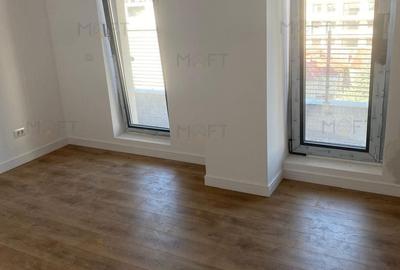 Apartament cu 4 camere decomandat în Herăstrău - 3
