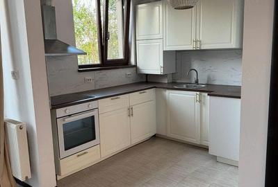 Casă cu 4 camere cu Teren 180 Mp în Central - 3