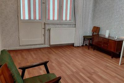 Apartament cu 3 camere decomandat în Central - 19