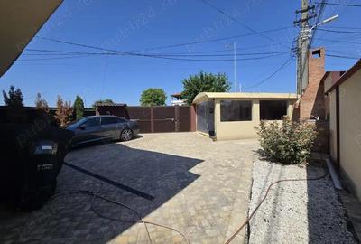 Casă cu 6 camere cu Teren 330 Mp în Chercea