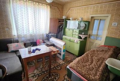 Casă cu 4 camere cu Teren 400 Mp în Central - 7