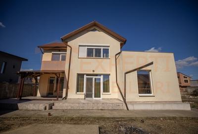 Casă individuală cu 6 camere cu Canalizare în Exterior Sud - 14