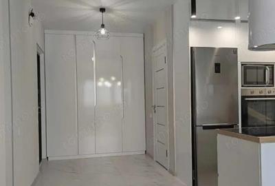 Garsoniera in zona Izvor - 2