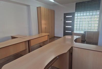 Spații de birouri – 23 mp  ÷ 300mp –  lângă metroul Petrache Poenaru - 3