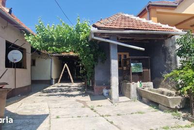 Casă cu 4 camere cu Teren 1439 Mp în Bocsig - 14