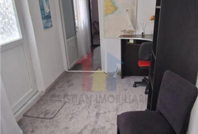 Casa 5 camere, suprafata teren 200 mp, zona Piata Saraca - 10